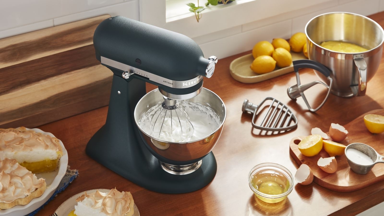 kitchenaid pebbled palm goud