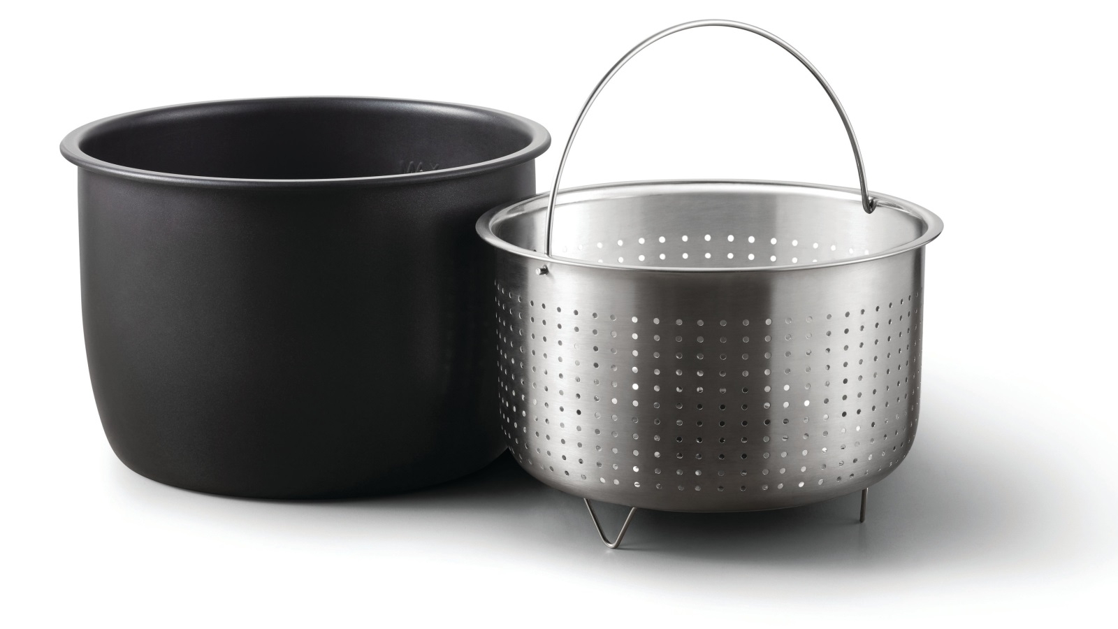 https://azcd.domayne.com.au/media/catalog/product/c/p/cpe305-crockpot-express-cooking-accessory-kit.jpg